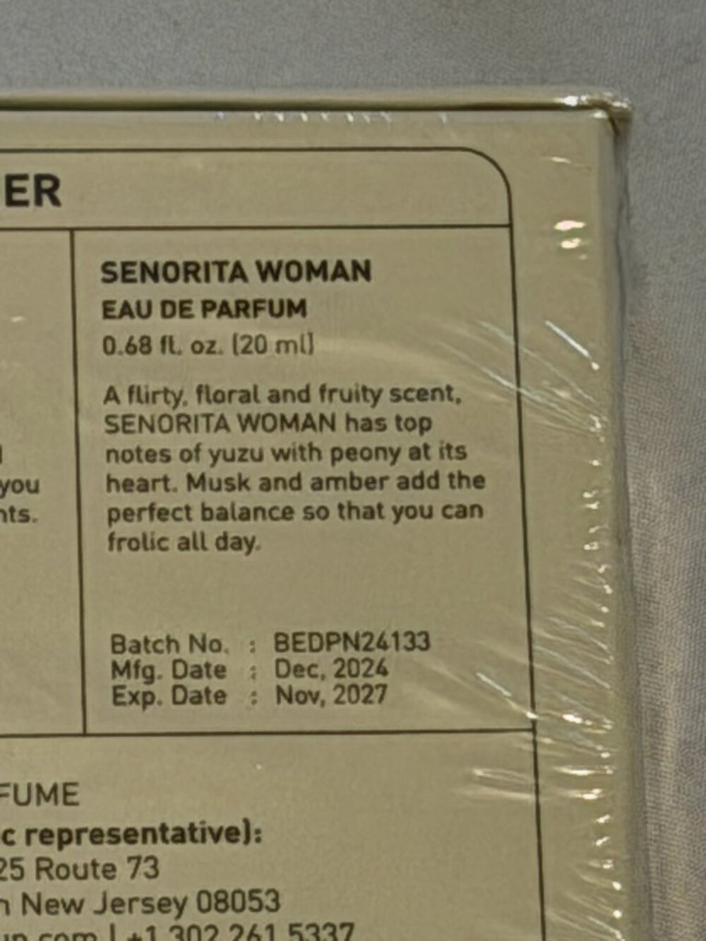 Perfume Set - Picture 6 of 7